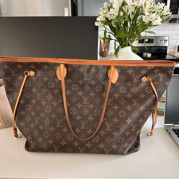 Louis Vuitton Neverfull GM - Picture 1 of 6